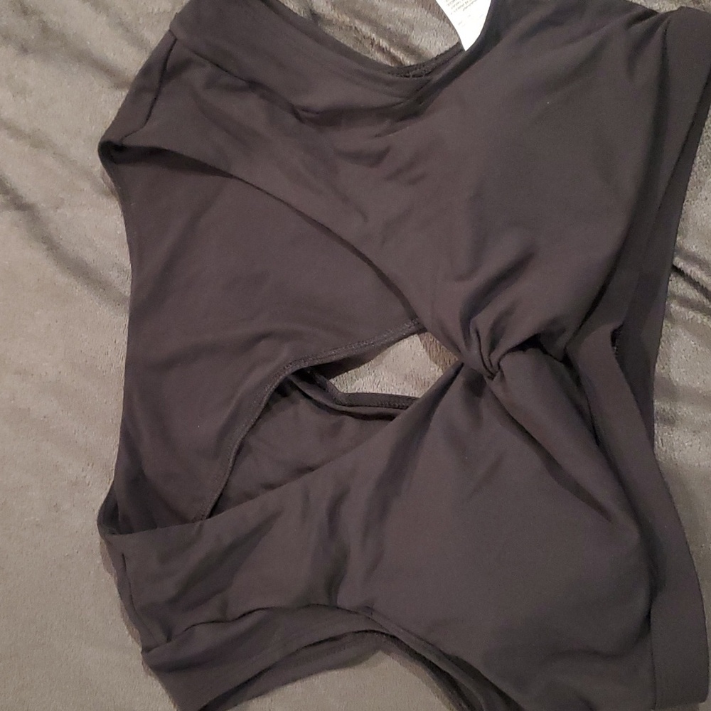 Fabletics Sanana sports bra top size medium